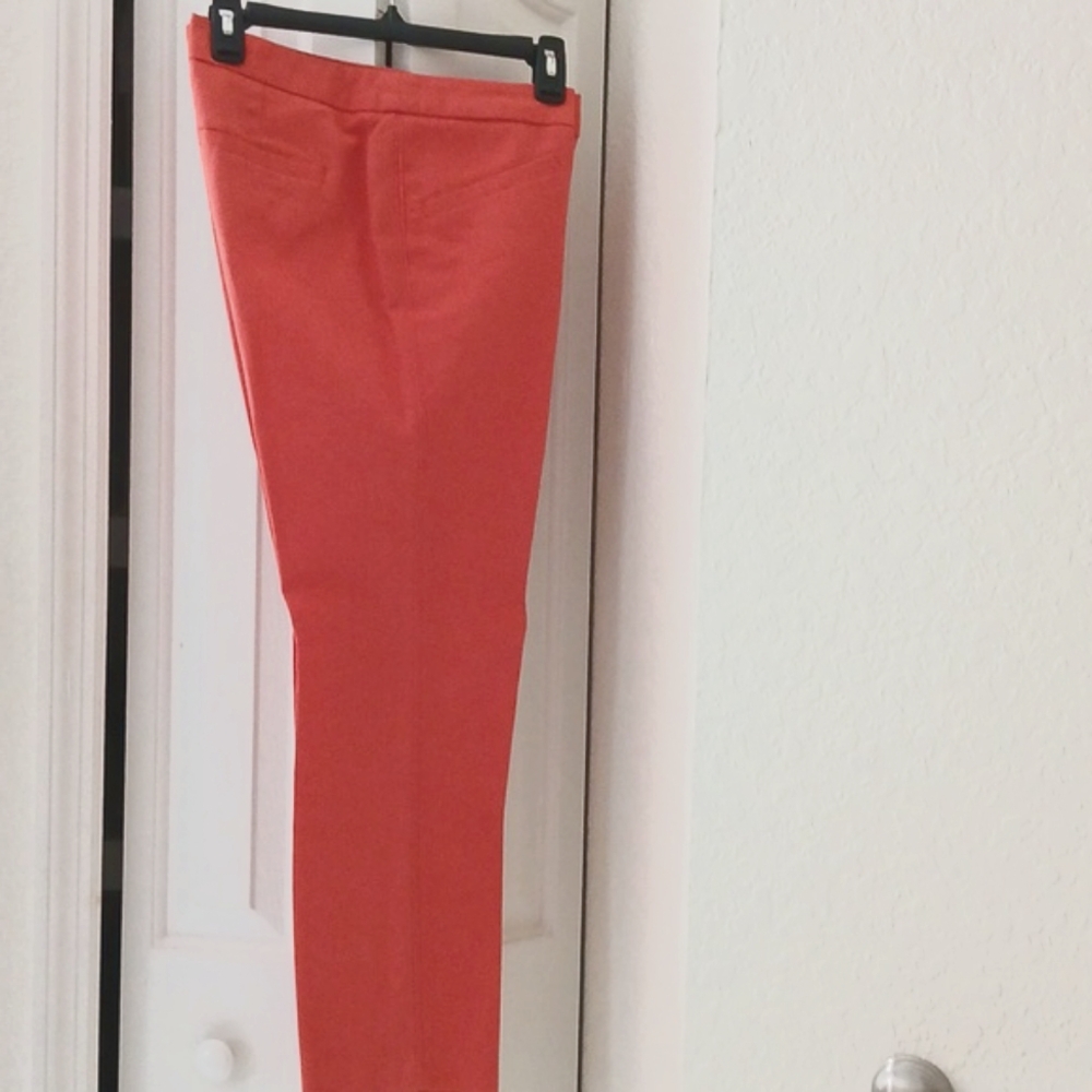 Alice Hope slim orange pants size 6